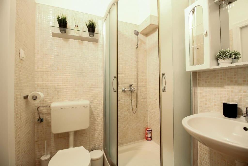 Appartement Nefelejcs Near The Keleti Railway Station à Budapest Extérieur photo